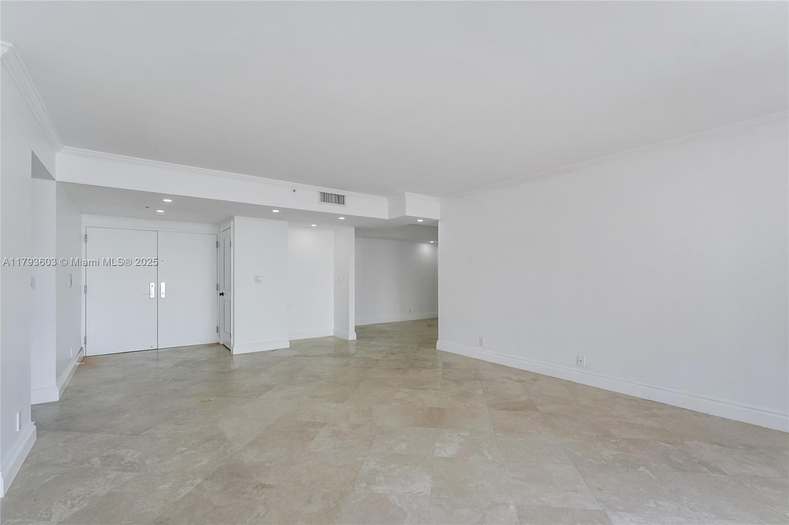 1581 Brickell Ave #PH102, Miami FL 33129