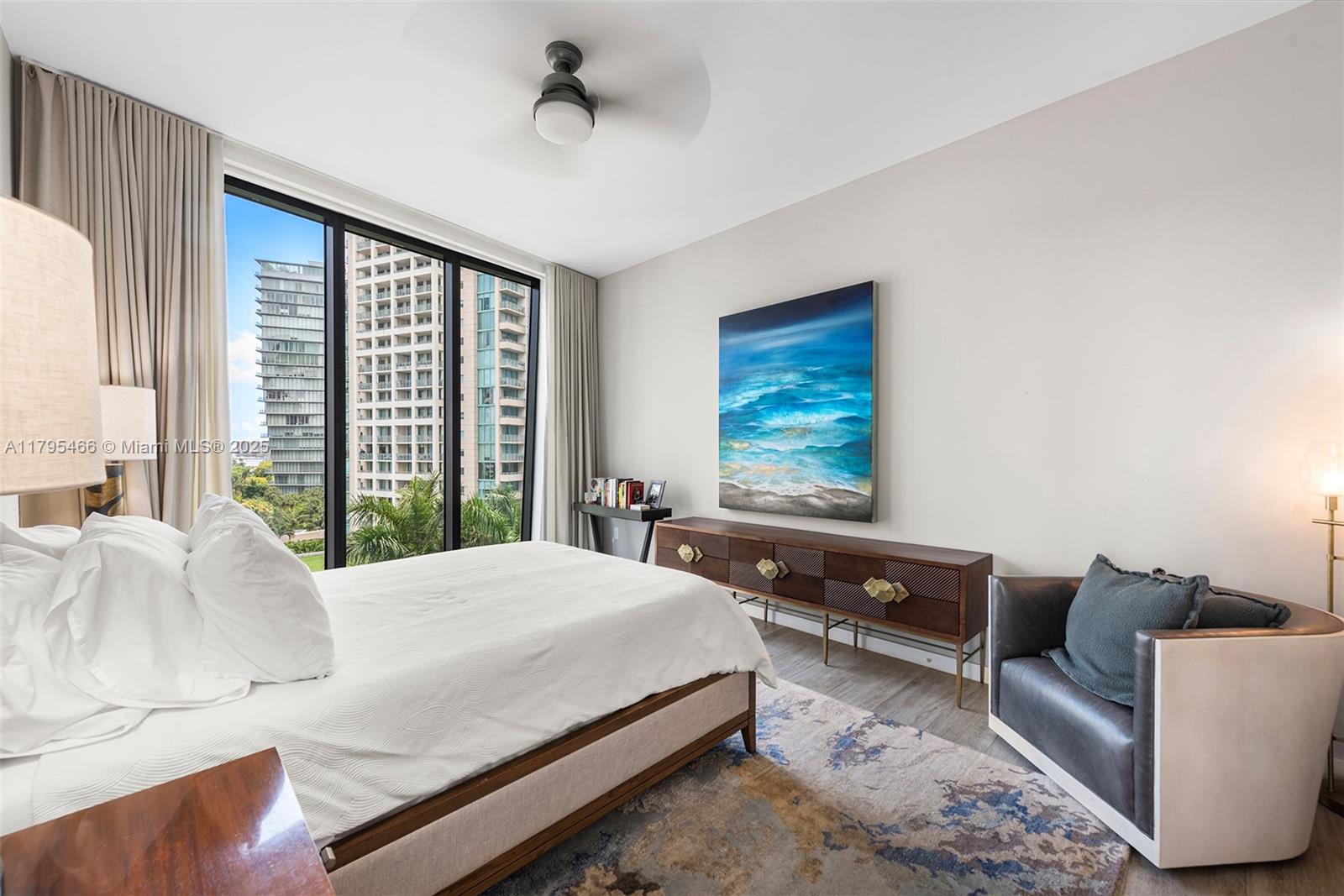 2831 S Bayshore Dr #905, Miami FL 33133