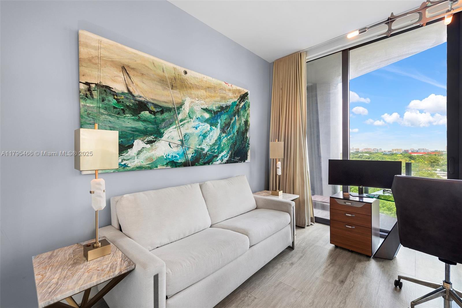 2831 S Bayshore Dr #905, Miami FL 33133
