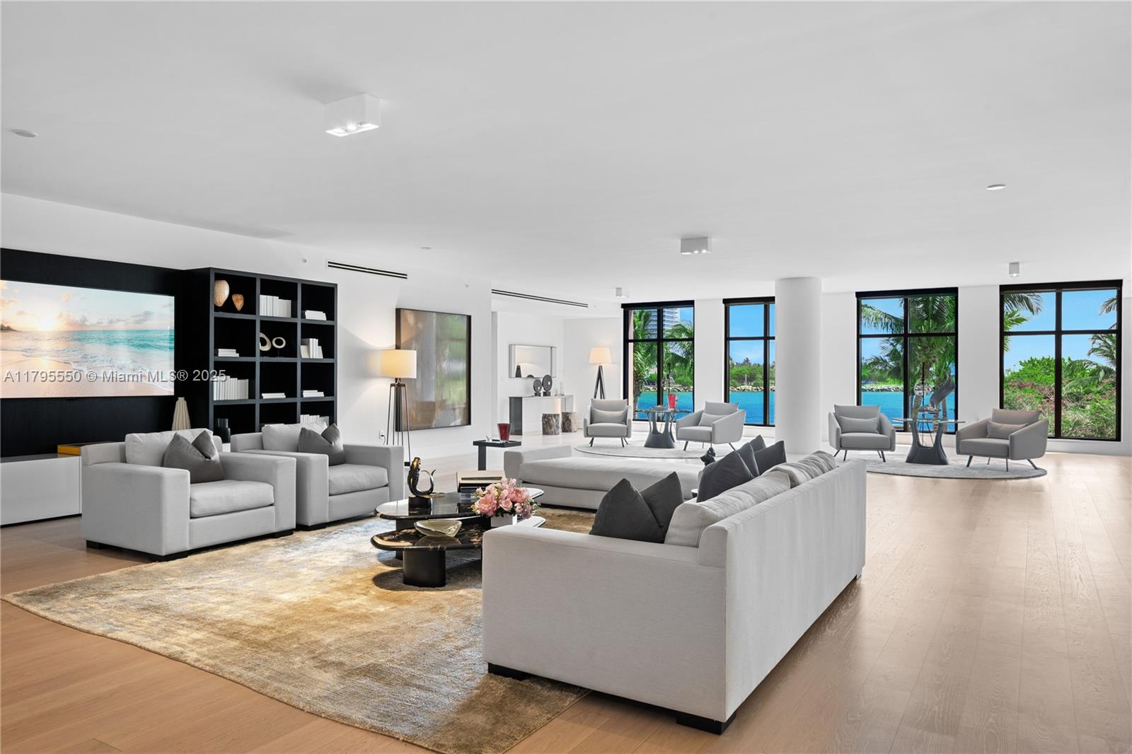 Palazzo Del Sol/della Lun Miami Beach, FL 33109