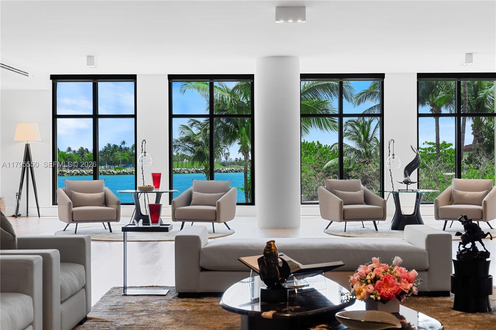 Palazzo Del Sol/della Lun Miami Beach, FL 33109