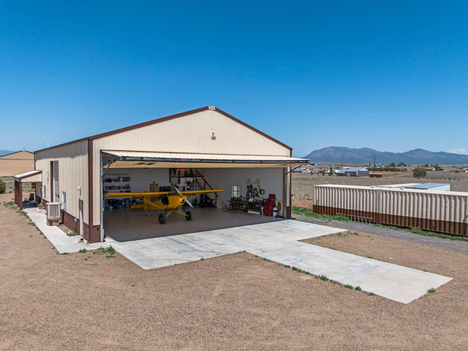 Homes for sale in Edgewood, NM | 14 Taxiway Beaver, Edgewood, NM 87015 | MLS# 1083435