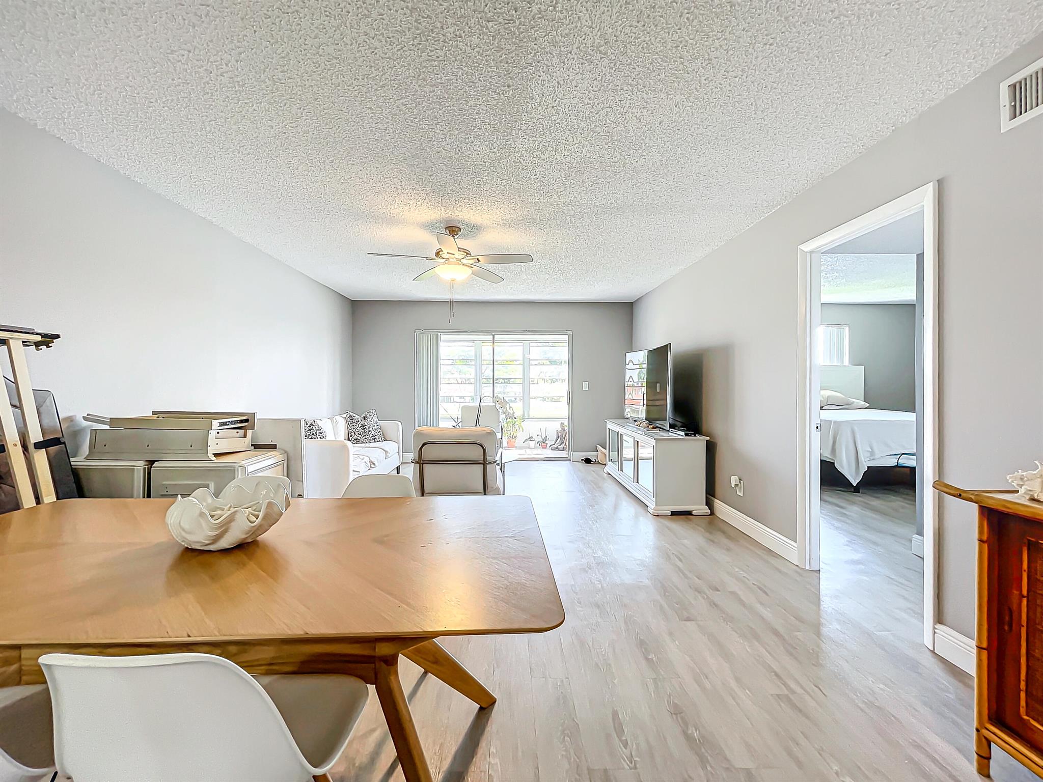 Homes for sale in West Palm Beach, FL | 133 Lake Evelyn Dr, West Palm Beach, FL 33411 | MLS# R11088354