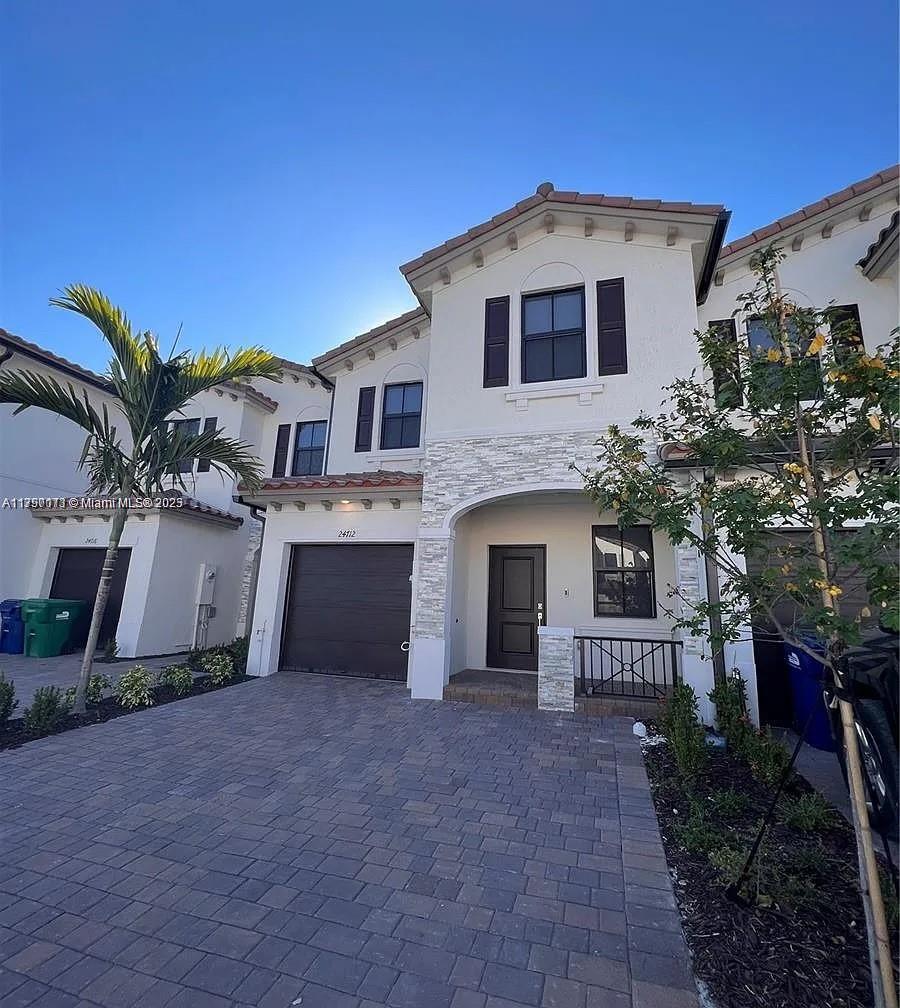 Silver Palm Residential H