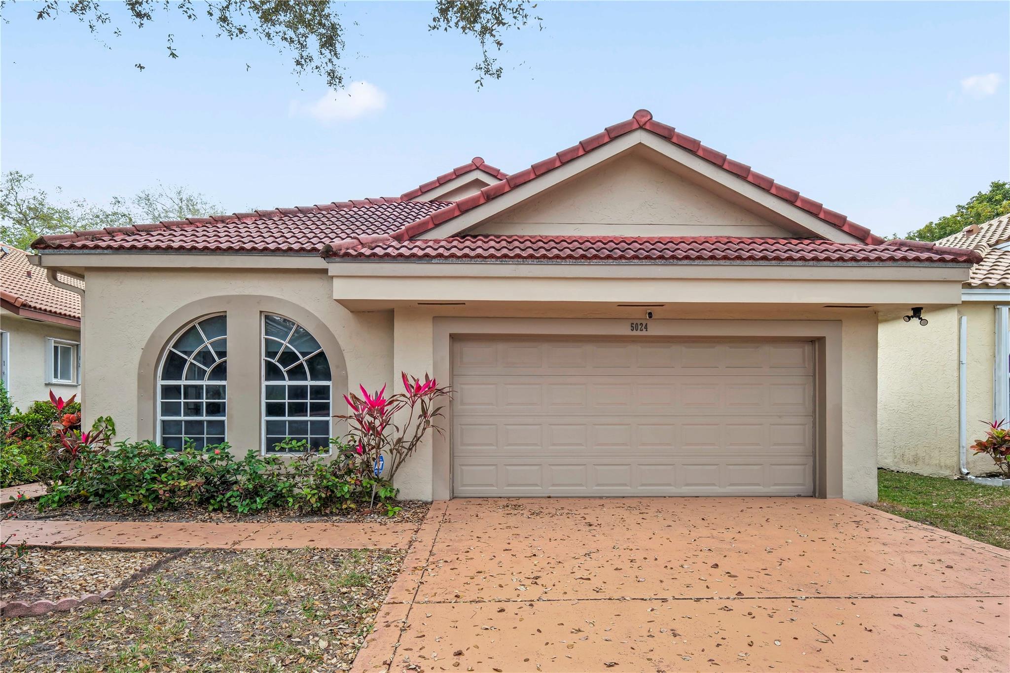 5024 Nw 95th Dr Coral Springs FL 33076 | F10502185