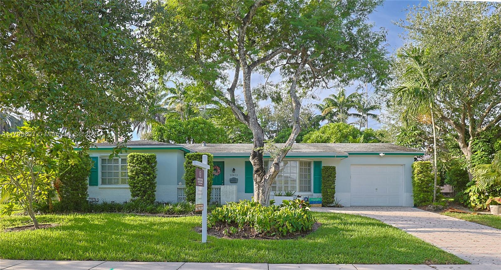 10610 103rd St, Miami, Florida 33176