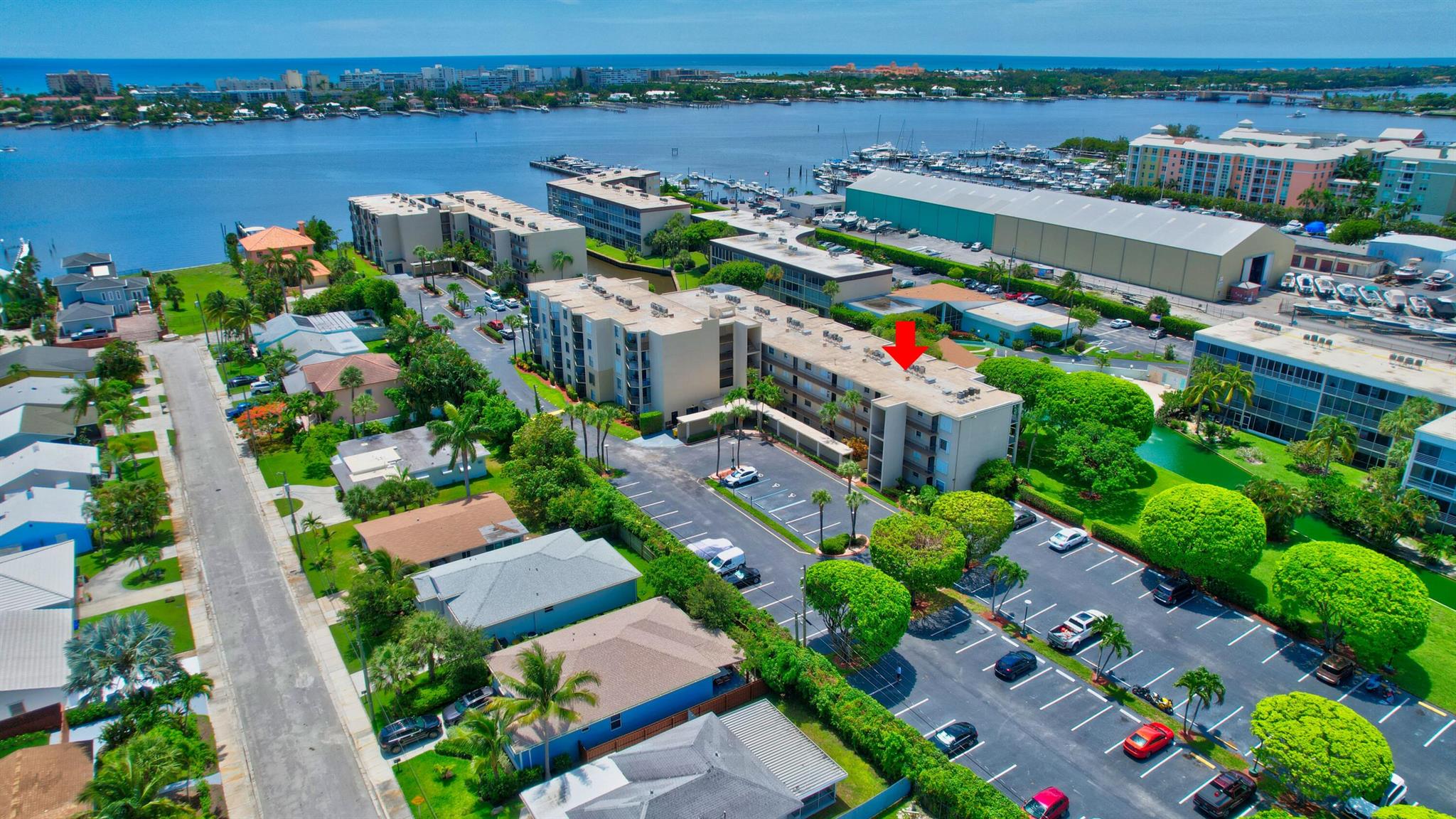 Homes for sale in Lantana, FL | 890 N Federal Hwy #206, Lantana, FL 33462 | MLS# R11088893