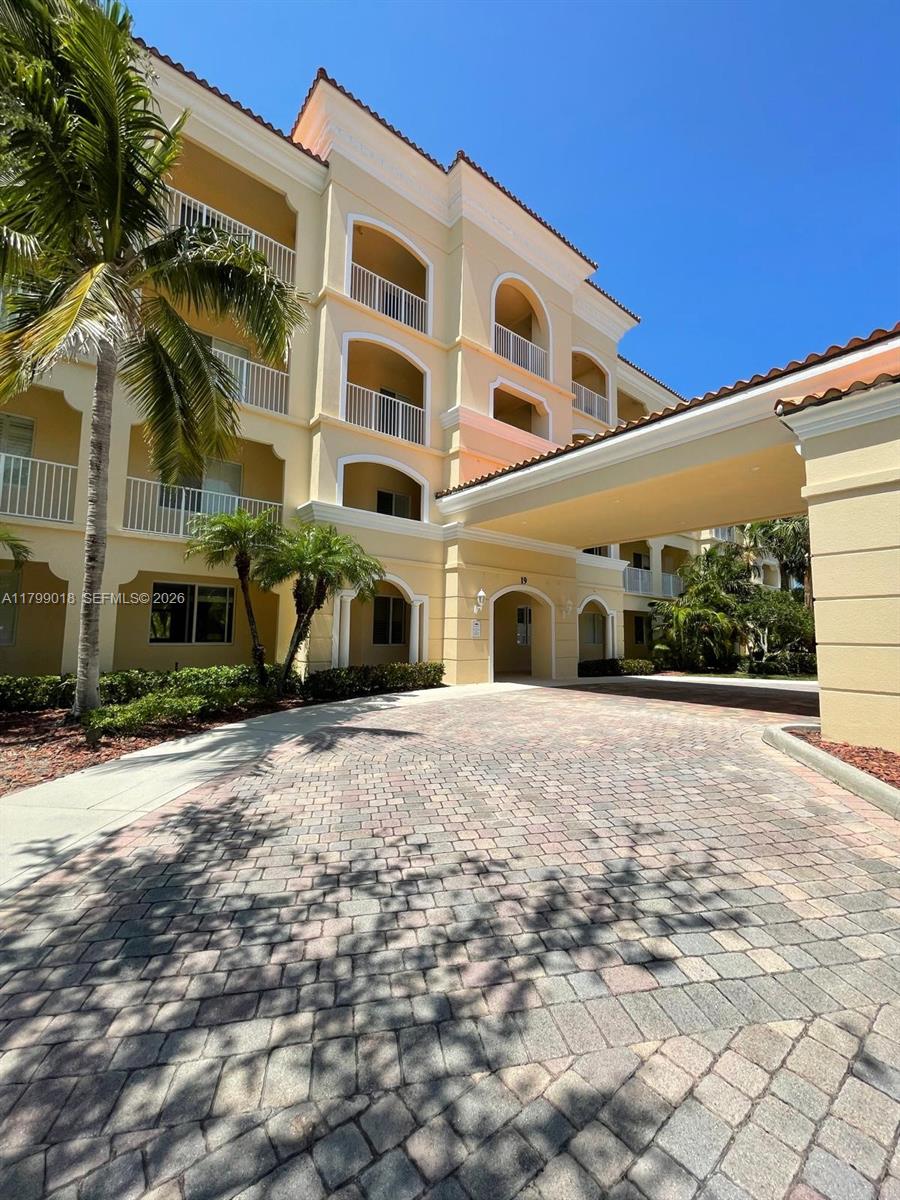 Harbour Isle At Hutchinso