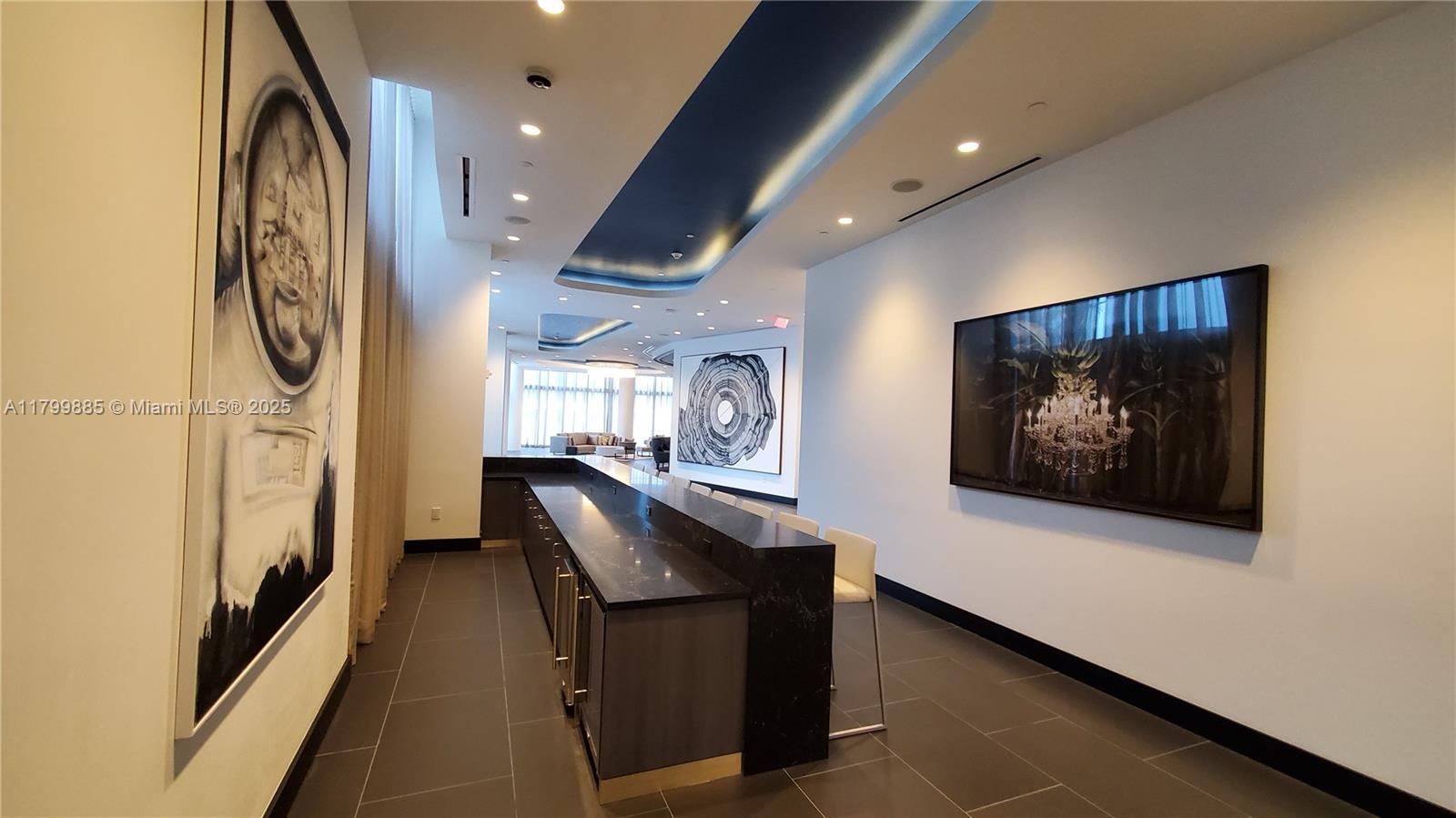851 NE 1st Ave #2208, Miami FL 33132