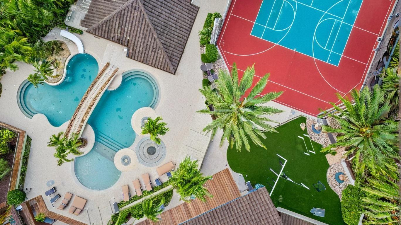 Homes for sale in Lighthouse Point, FL | 3100 Ne 46th St, Lighthouse Point, FL 33064 | MLS# F10502618