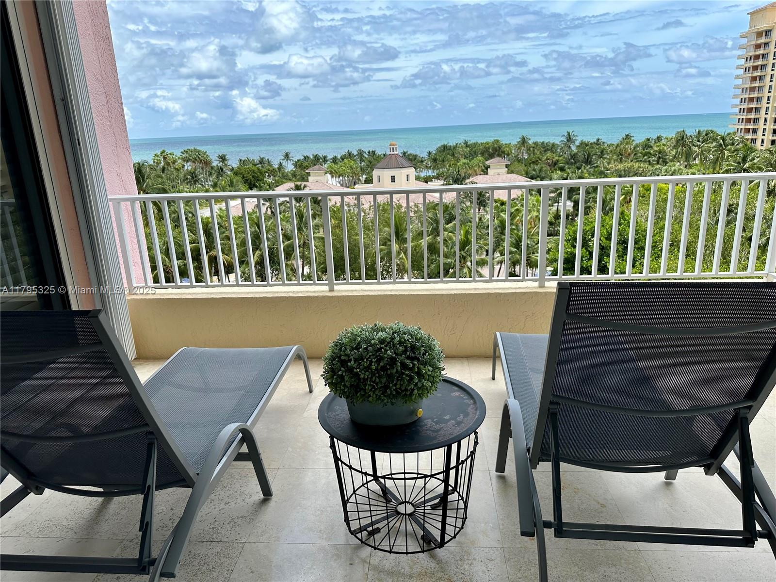 785 Crandon Blvd #803, Key Biscayne FL 33149