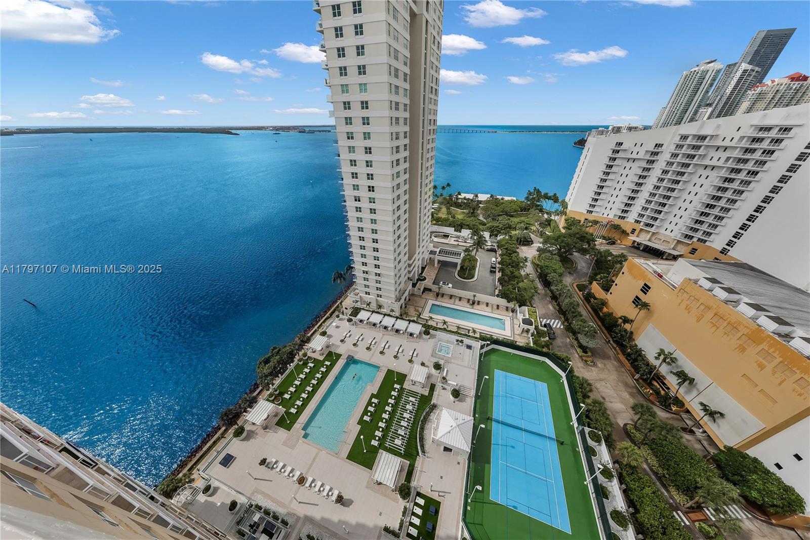 770 Claughton Island Dr #PH-26, Miami FL 33131