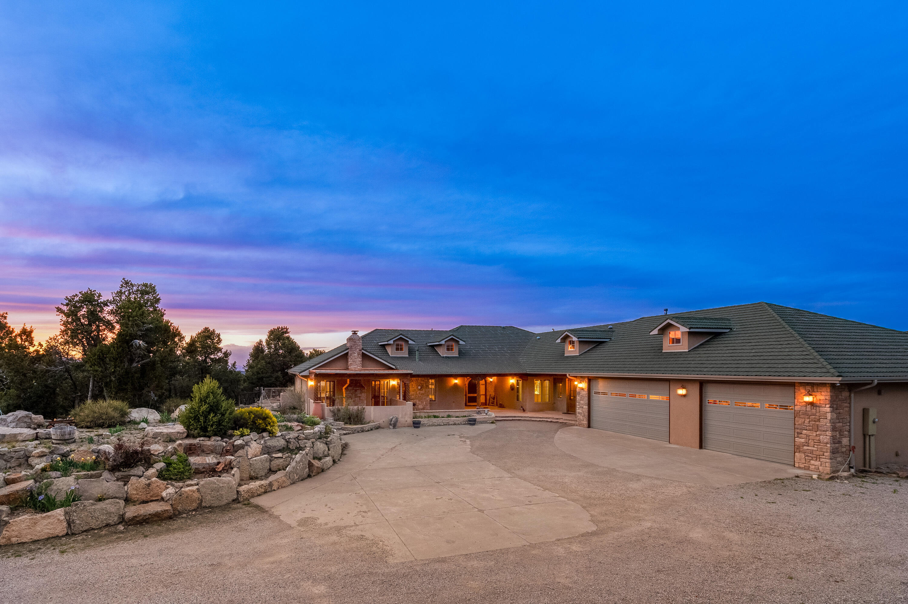 Homes for sale in Tijeras, NM | 112 Sedillo Canyon Rd, Tijeras, NM 87059 | MLS# 1083635