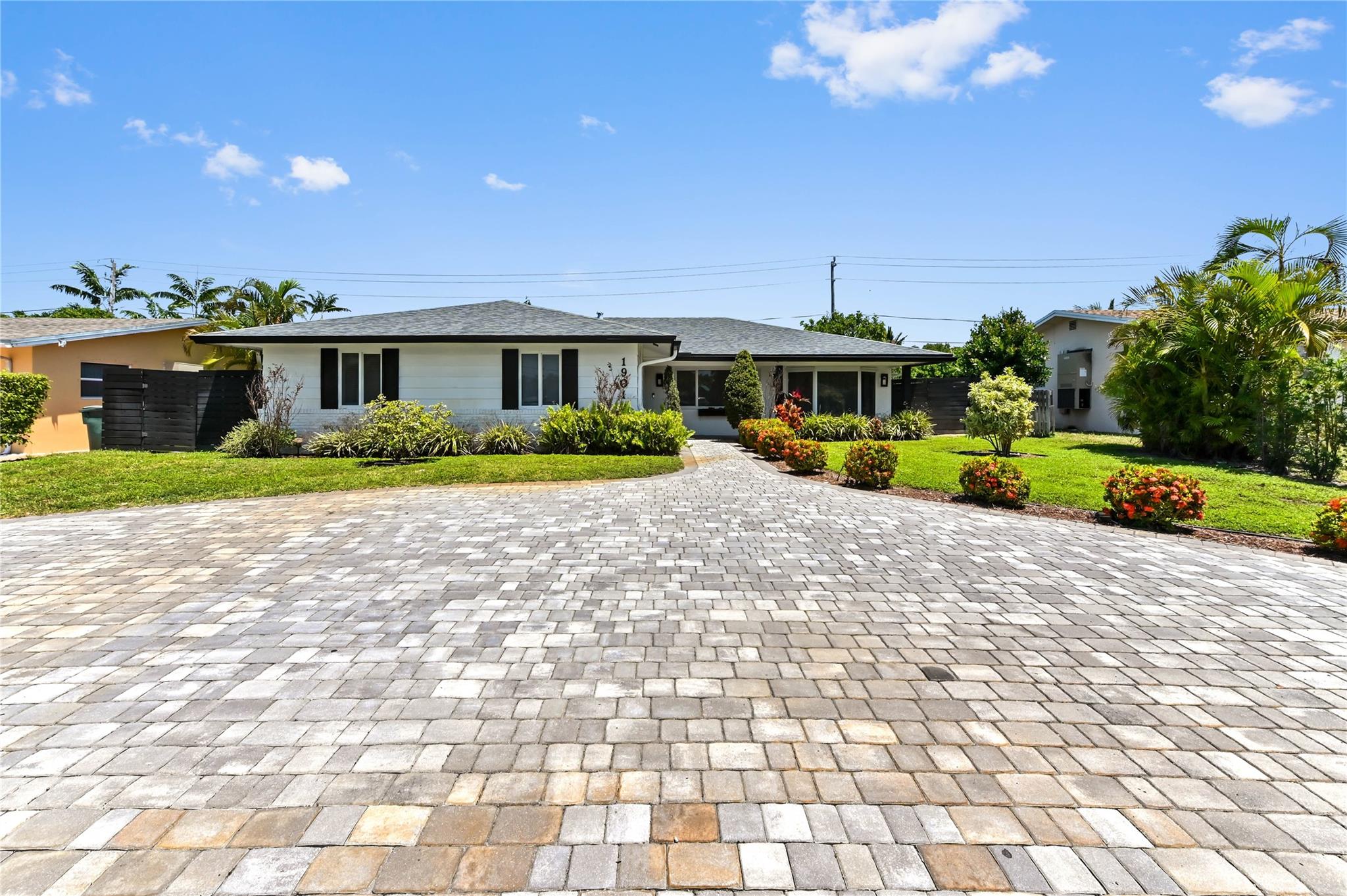 1901 Ne 56th St Fort Lauderdale FL 33308 | F10502373