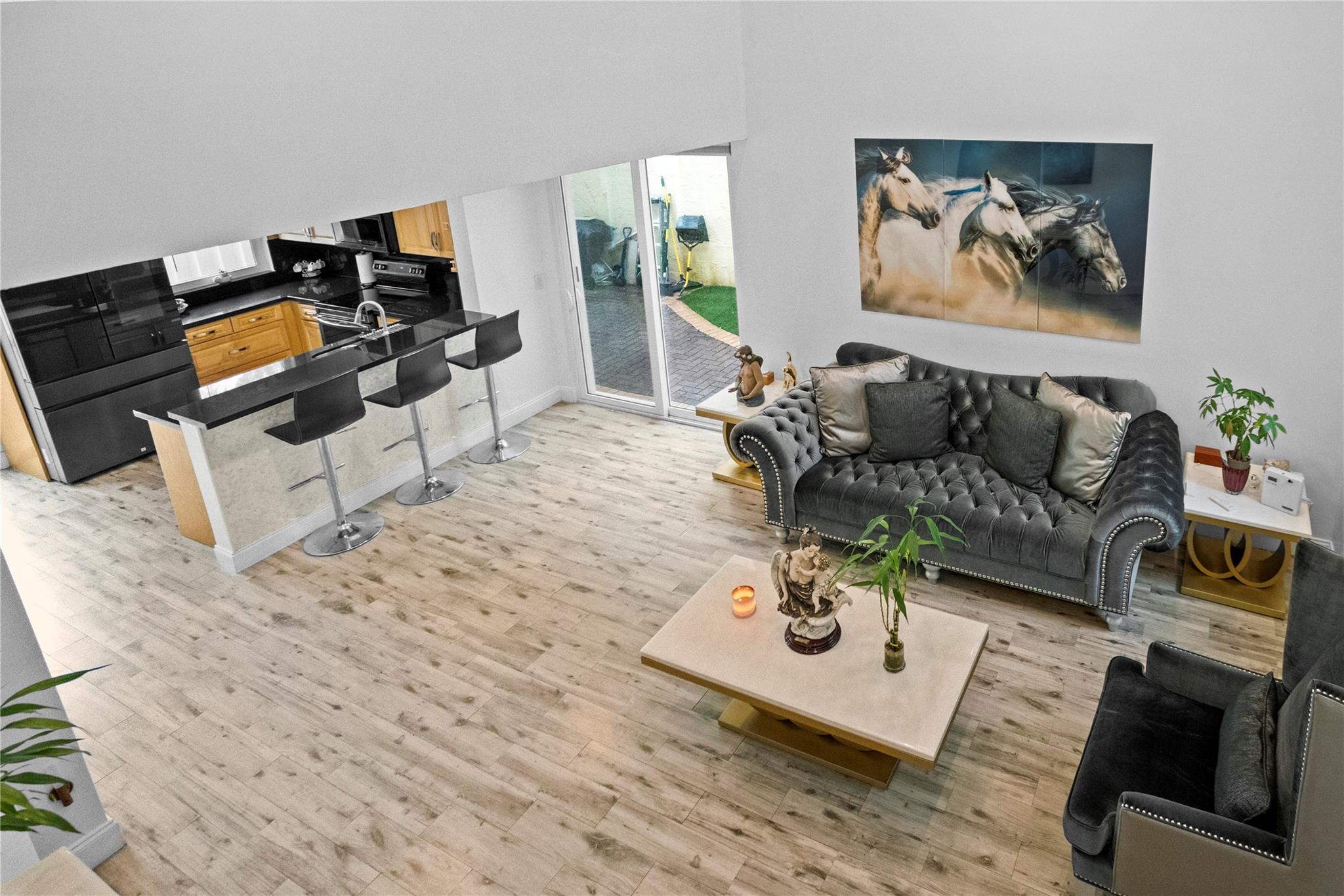 Jacaranda Prcl 608 123-15