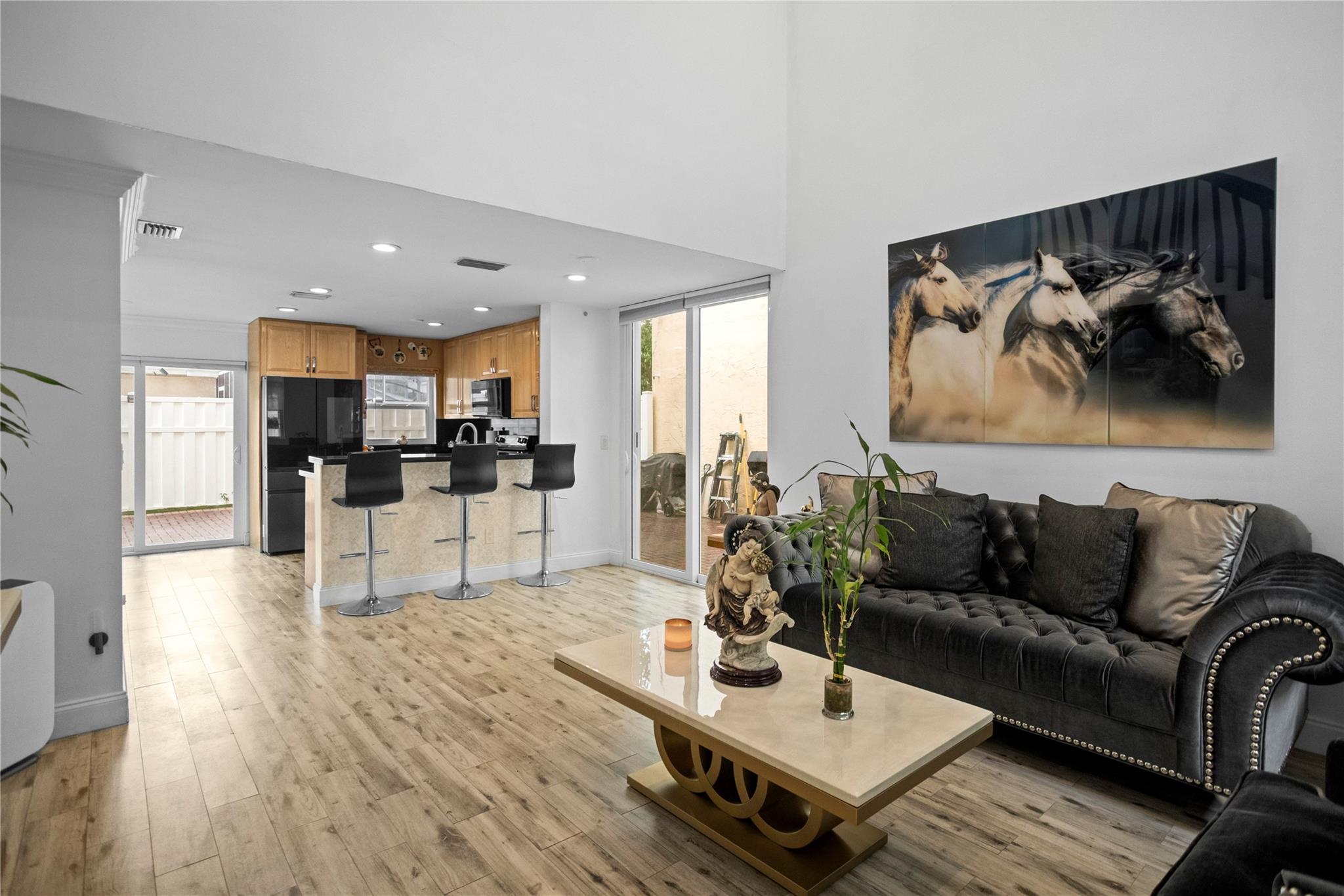 Homes for sale in Plantation, FL | 9837 Nw 2Nd Ct, Plantation, FL 33324 | MLS# F10498036