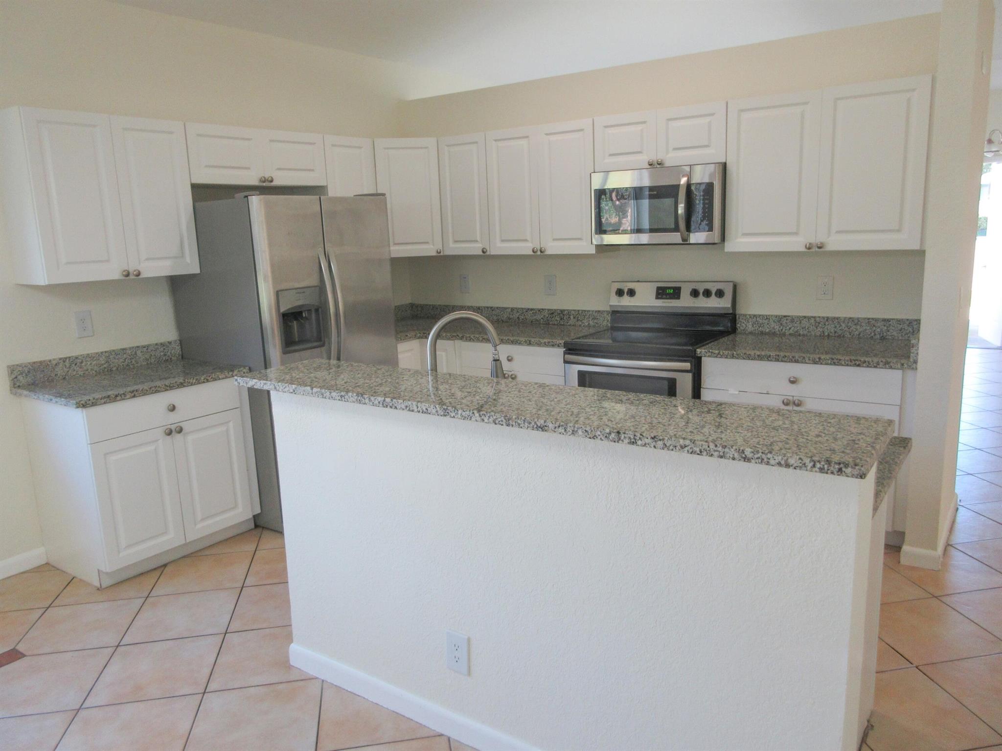 Homes for sale in Deerfield Beach, FL | 4513 Sw 13Th Street, Deerfield Beach, FL 33442 | MLS# R11089257