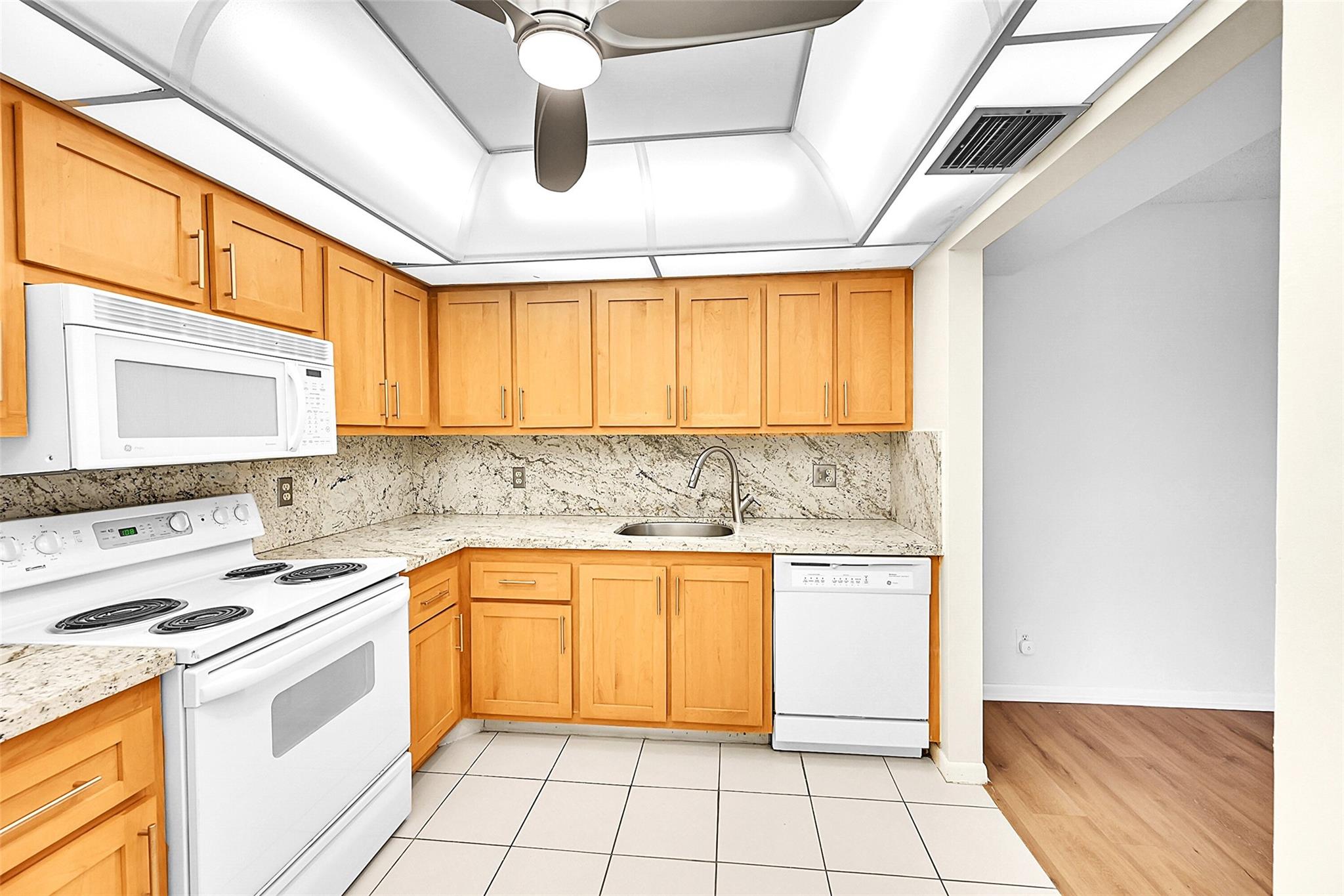 Homes for sale in Coconut Creek, FL | 1902 Bermuda Cir #H3, Coconut Creek, FL 33066 | MLS# F10503052