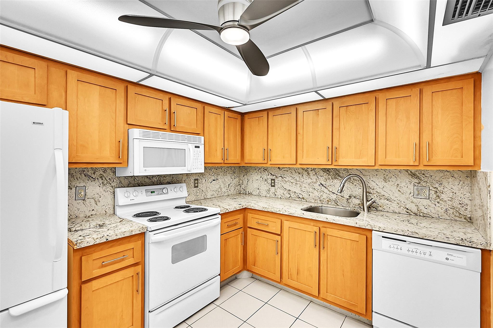 Homes for sale in Coconut Creek, FL | 1902 Bermuda Cir #H3, Coconut Creek, FL 33066 | MLS# F10503052