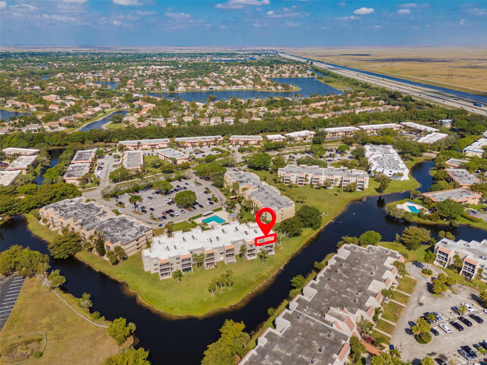 Homes for sale in Weston, FL | 230 Ne Lakeview Dr #201, Weston, FL 33326 | MLS# F10503059