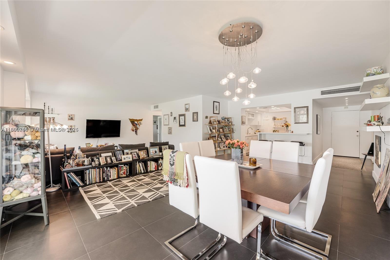 Homes for sale in Miami Shores, FL | 1700 Ne 105Th St #108, Miami Shores, FL 33138 | MLS# A11800716