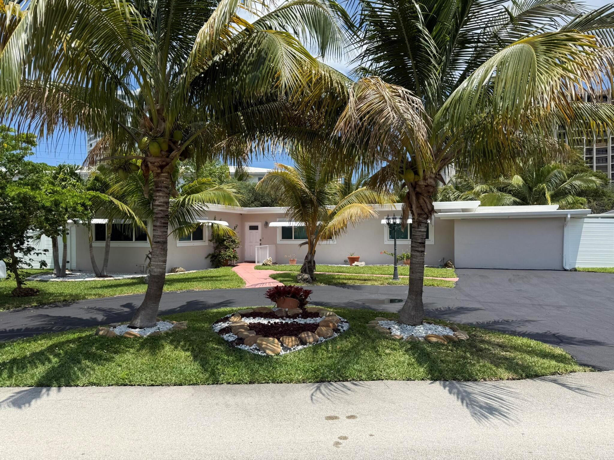 1760 Bel Air Avenue Lauderdale By The Sea FL 33062 | R11089527