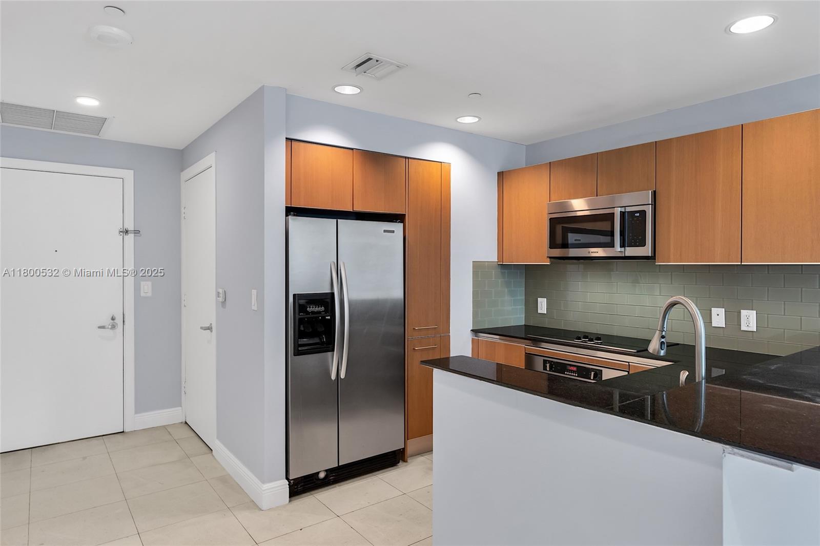 1060 Brickell Ave #1811, Miami FL 33131