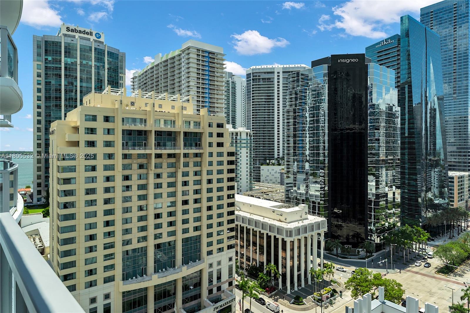 1060 Brickell Ave #1811, Miami FL 33131