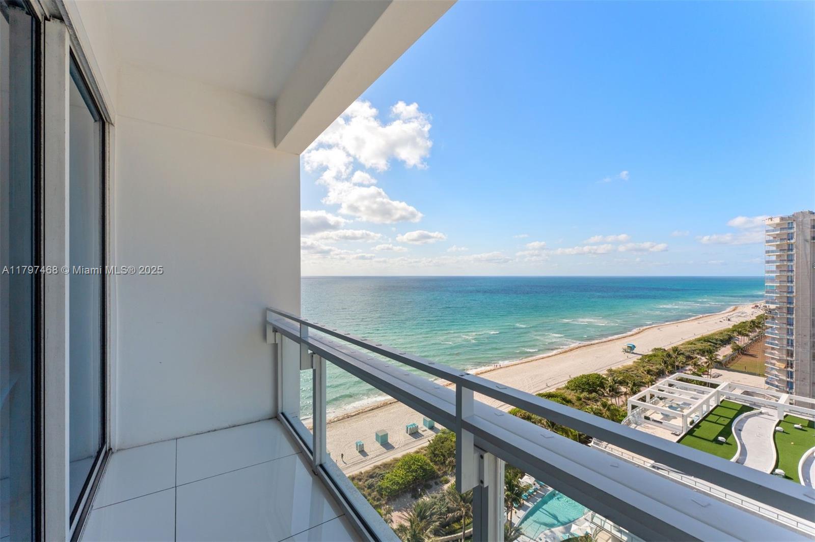 6801 Collins Ave #PH10, Miami Beach FL 33141