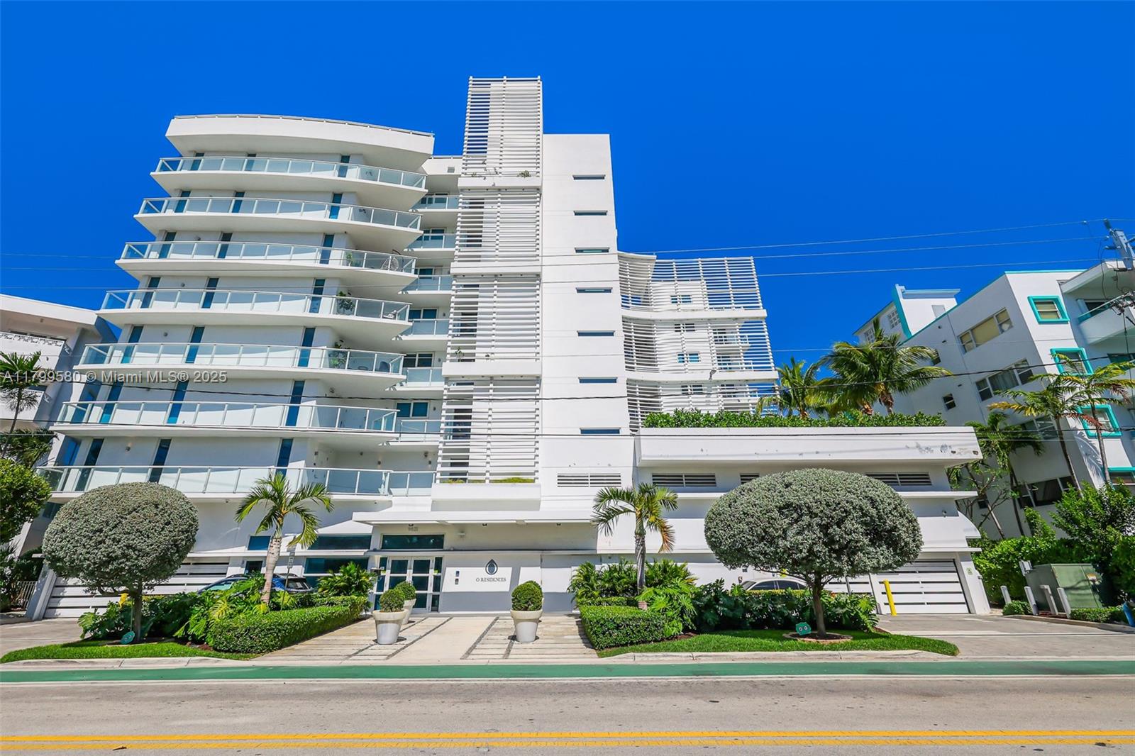 Condo for Sale in Bay Harbor Islands, FL