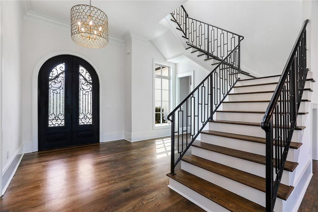 Homes for sale in Mandeville, LA | 200 Oleander Ct, Mandeville, LA 70471 | MLS# 2499207