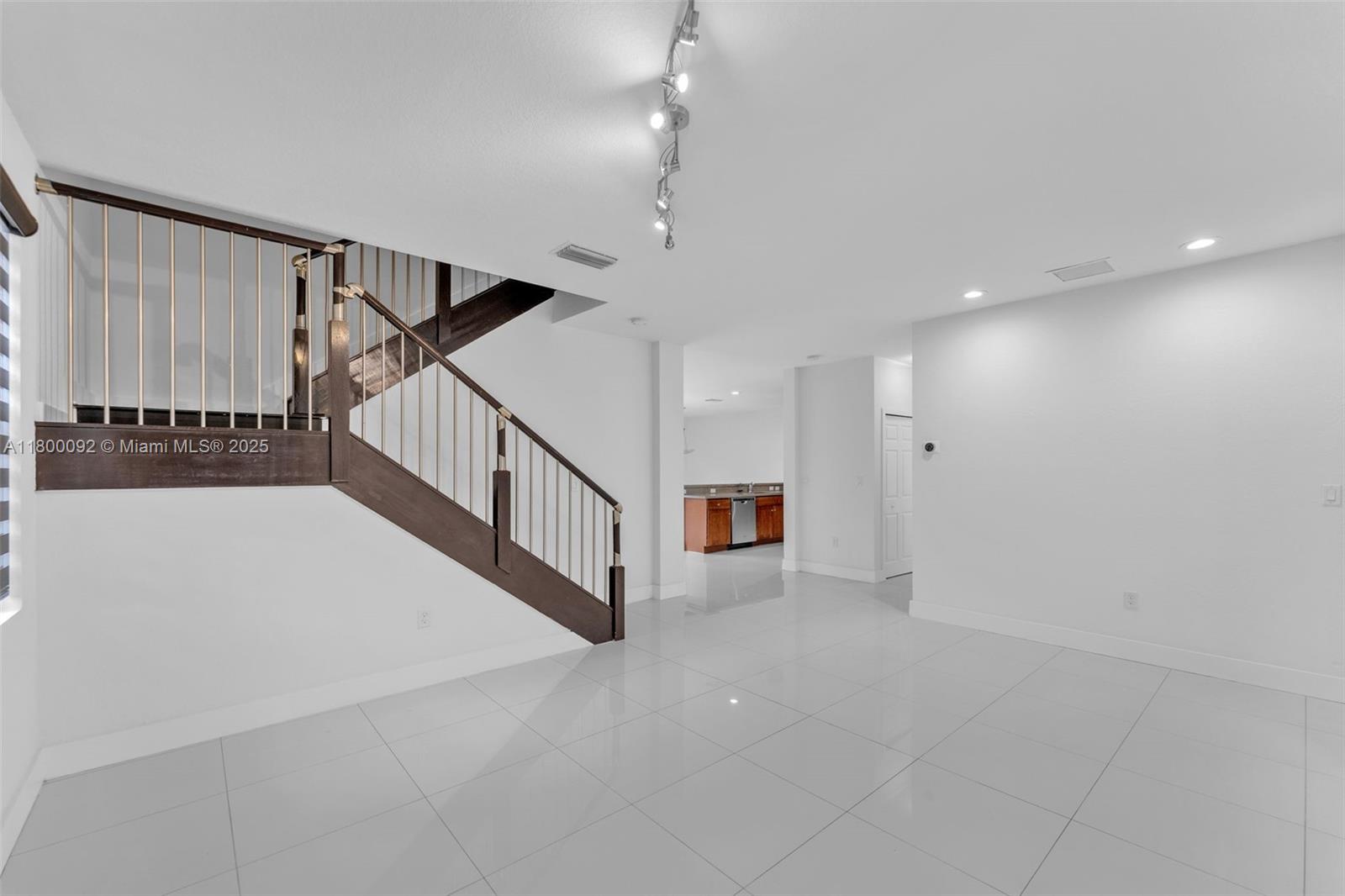 Homes for sale in Miami, FL | (Undisclosed), Miami, FL 33172 | MLS# A11800092