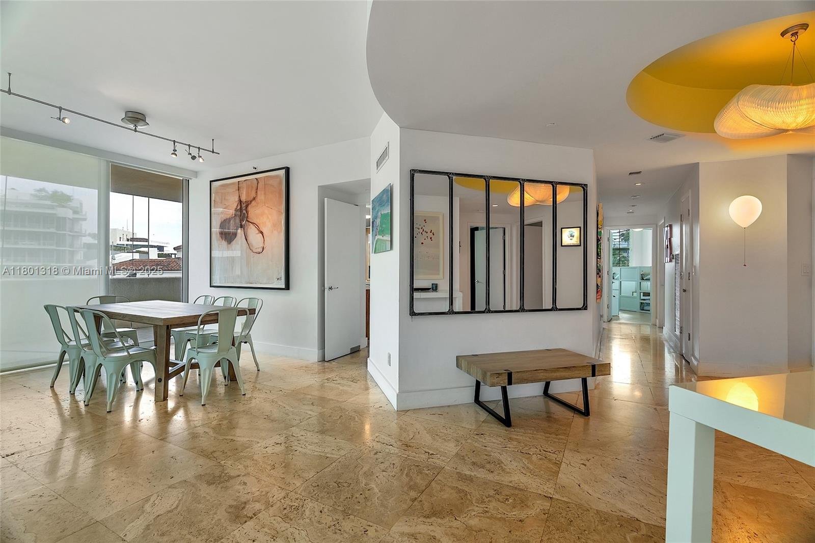 300 S Pointe Dr #403, Miami Beach FL 33139