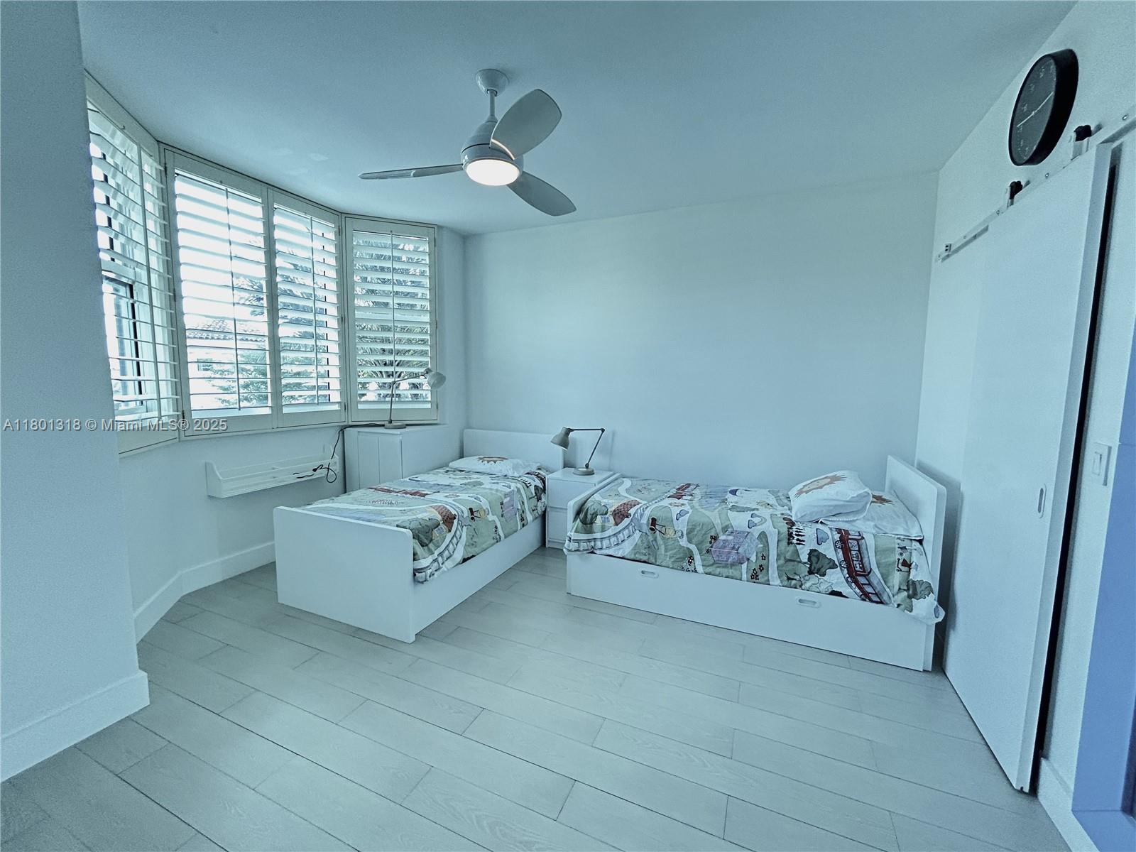 300 S Pointe Dr #403, Miami Beach FL 33139