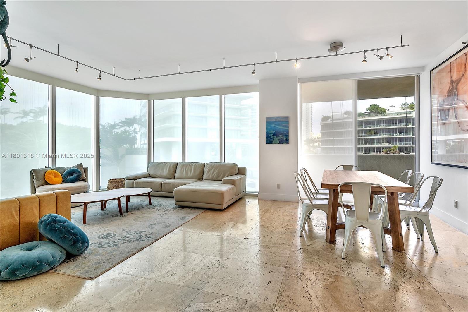 300 S Pointe Dr #403, Miami Beach FL 33139