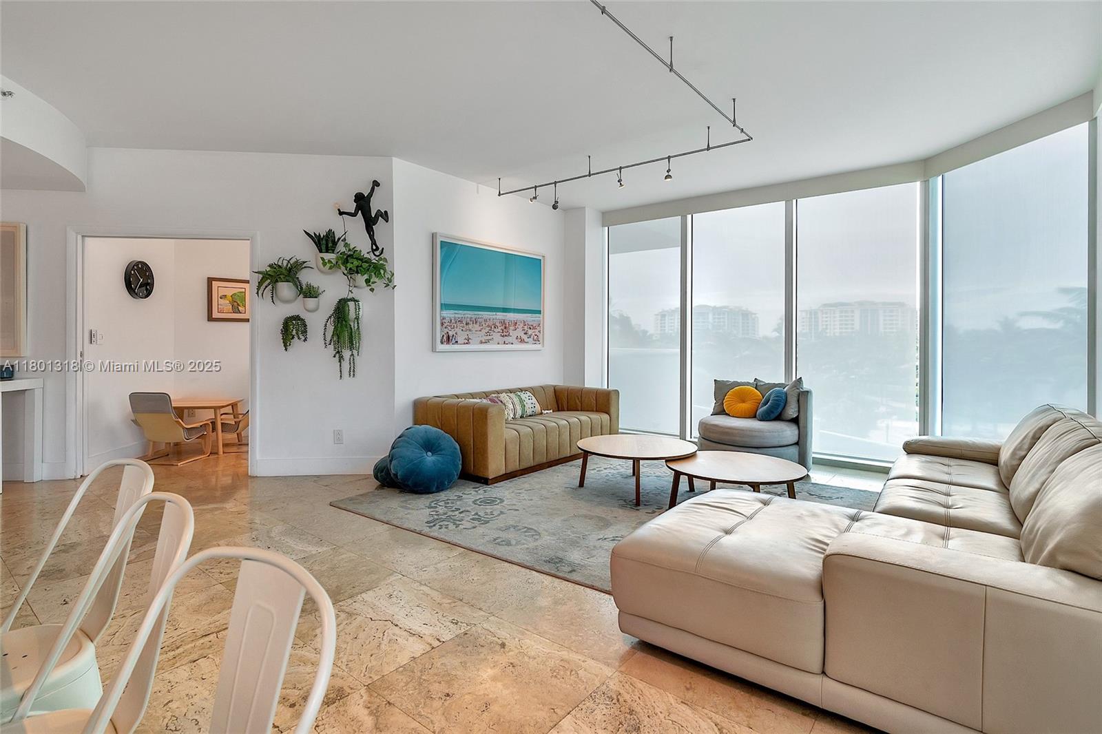 300 S Pointe Dr #403, Miami Beach FL 33139