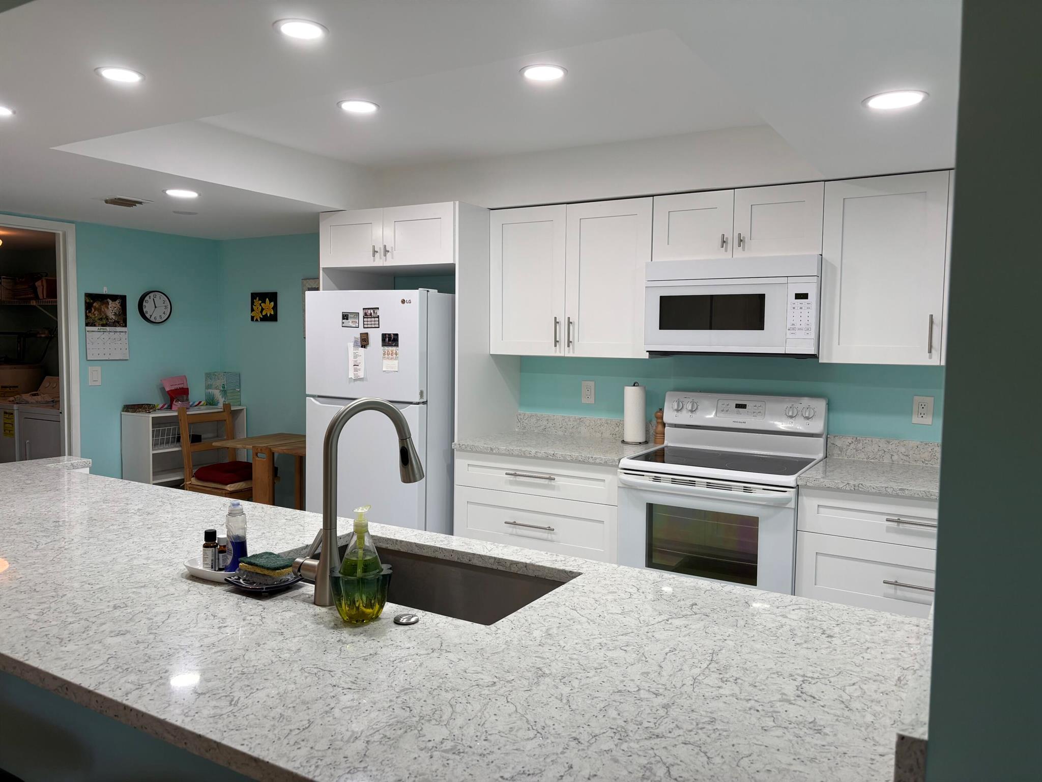 Homes for sale in Delray Beach, FL | 825 Egret Circle #205, Delray Beach, FL 33444 | MLS# R11089946