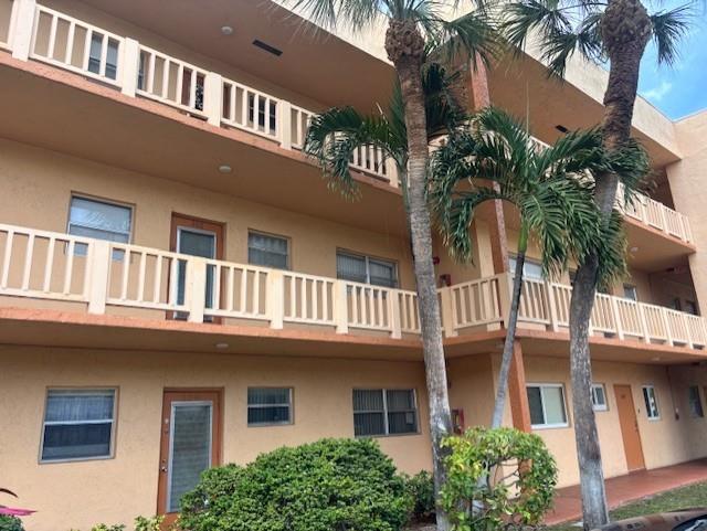 Homes for sale in Tamarac, FL | 8380 Lagos De Campo Blvd #110, Tamarac, FL 33321 | MLS# F10503494