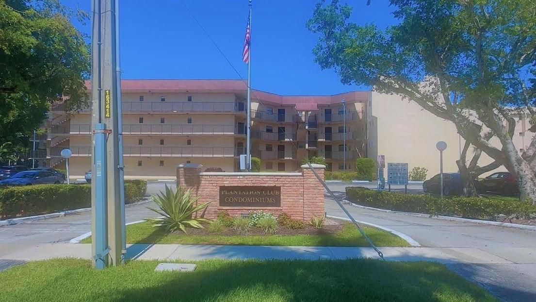 Homes for sale in Plantation, FL | 6555 W Broward Blvd #105, Plantation, FL 33317 | MLS# F10499344