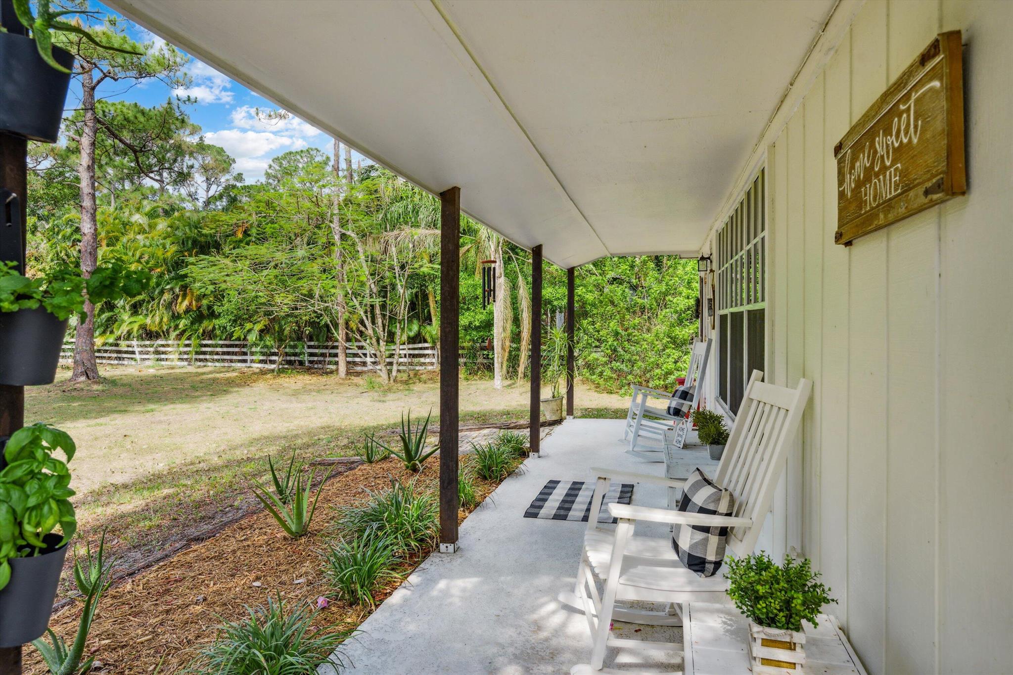 12389 186th Street N