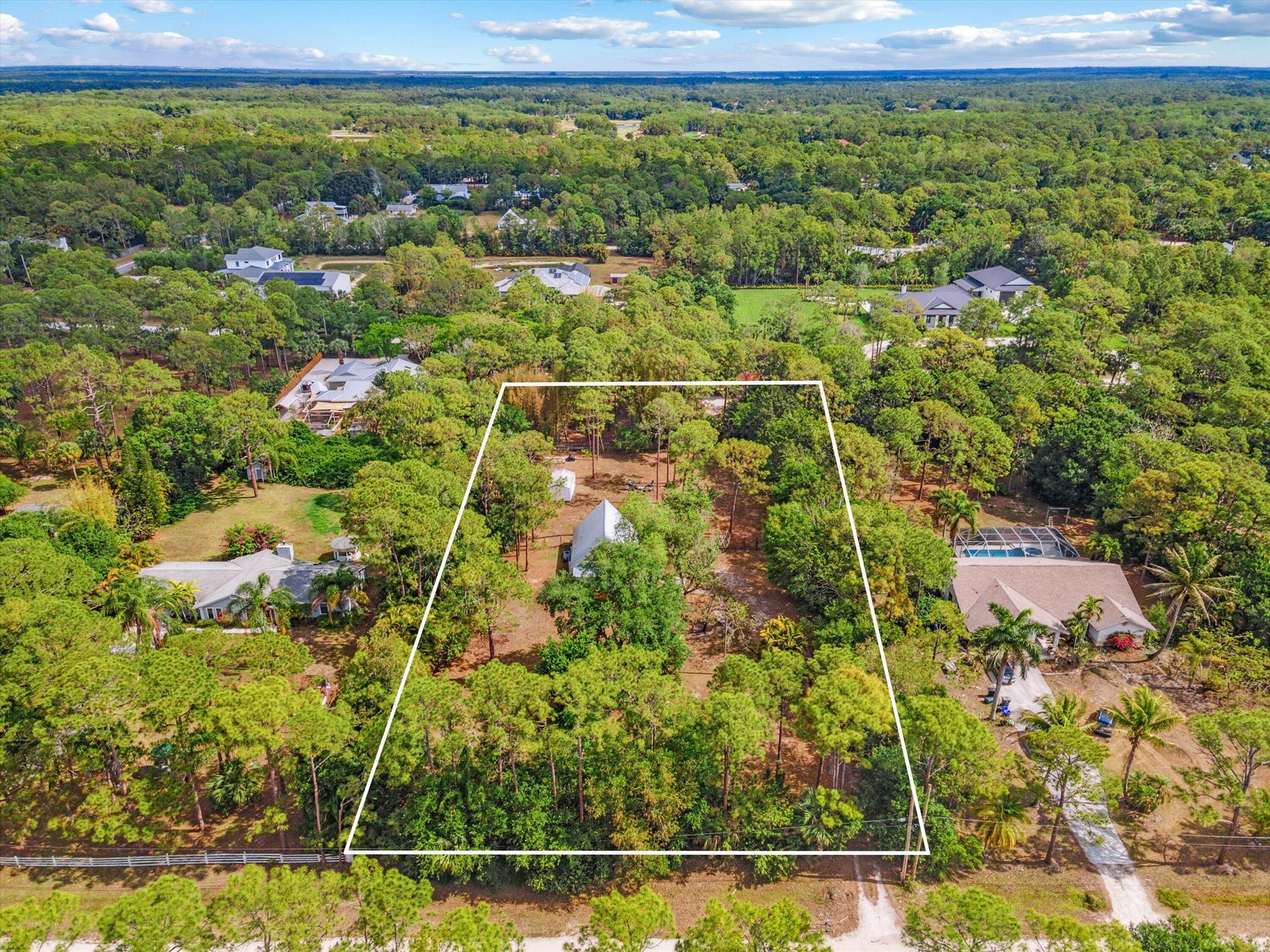 12389 186th Street N