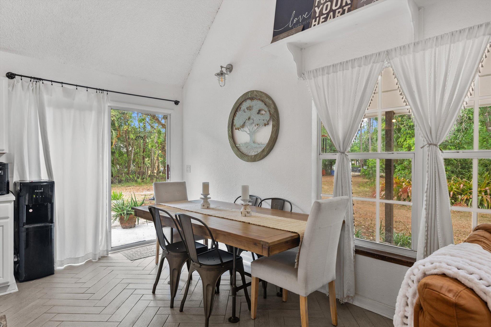 12389 186th Street N