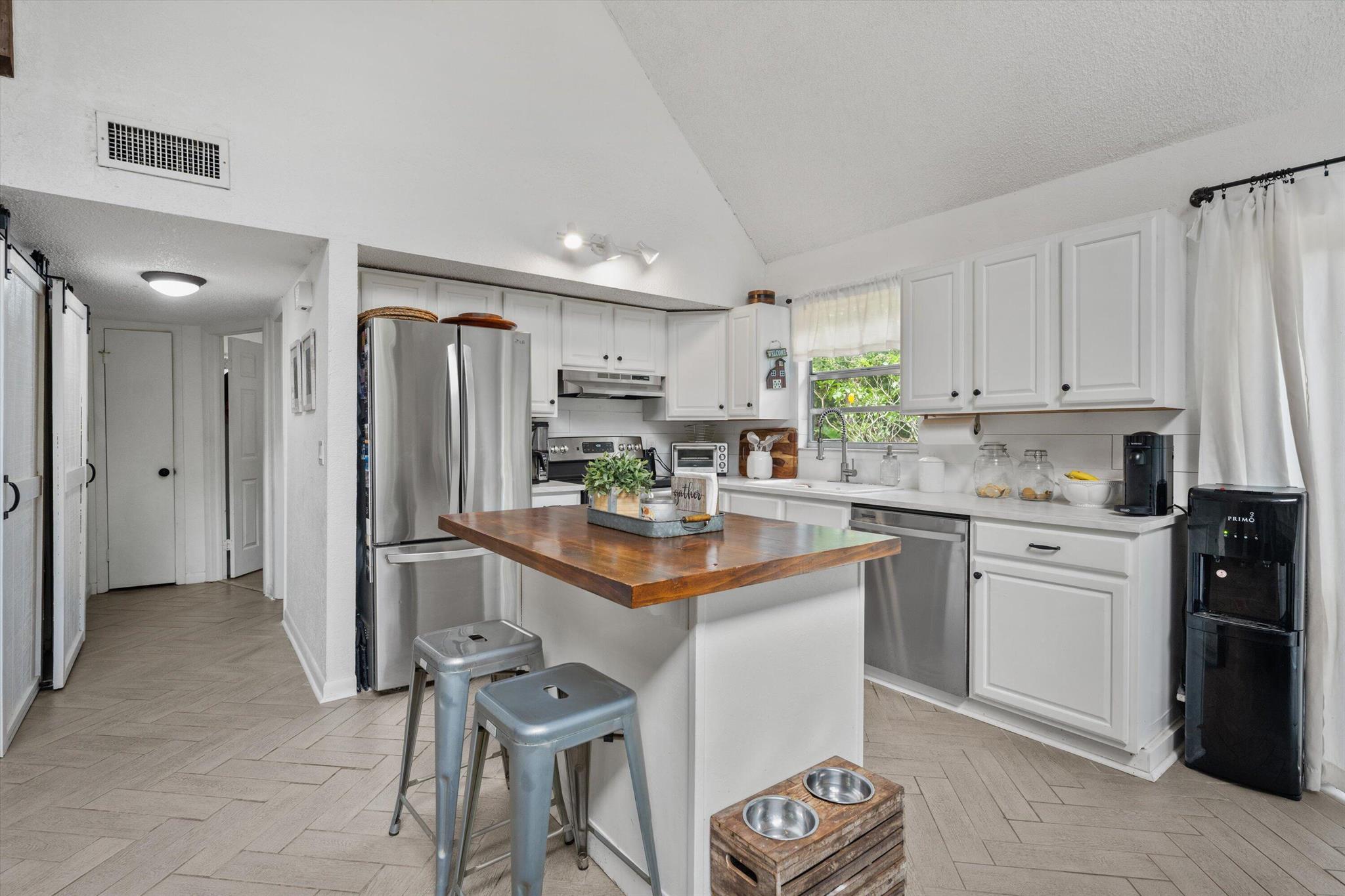 12389 186th Street N