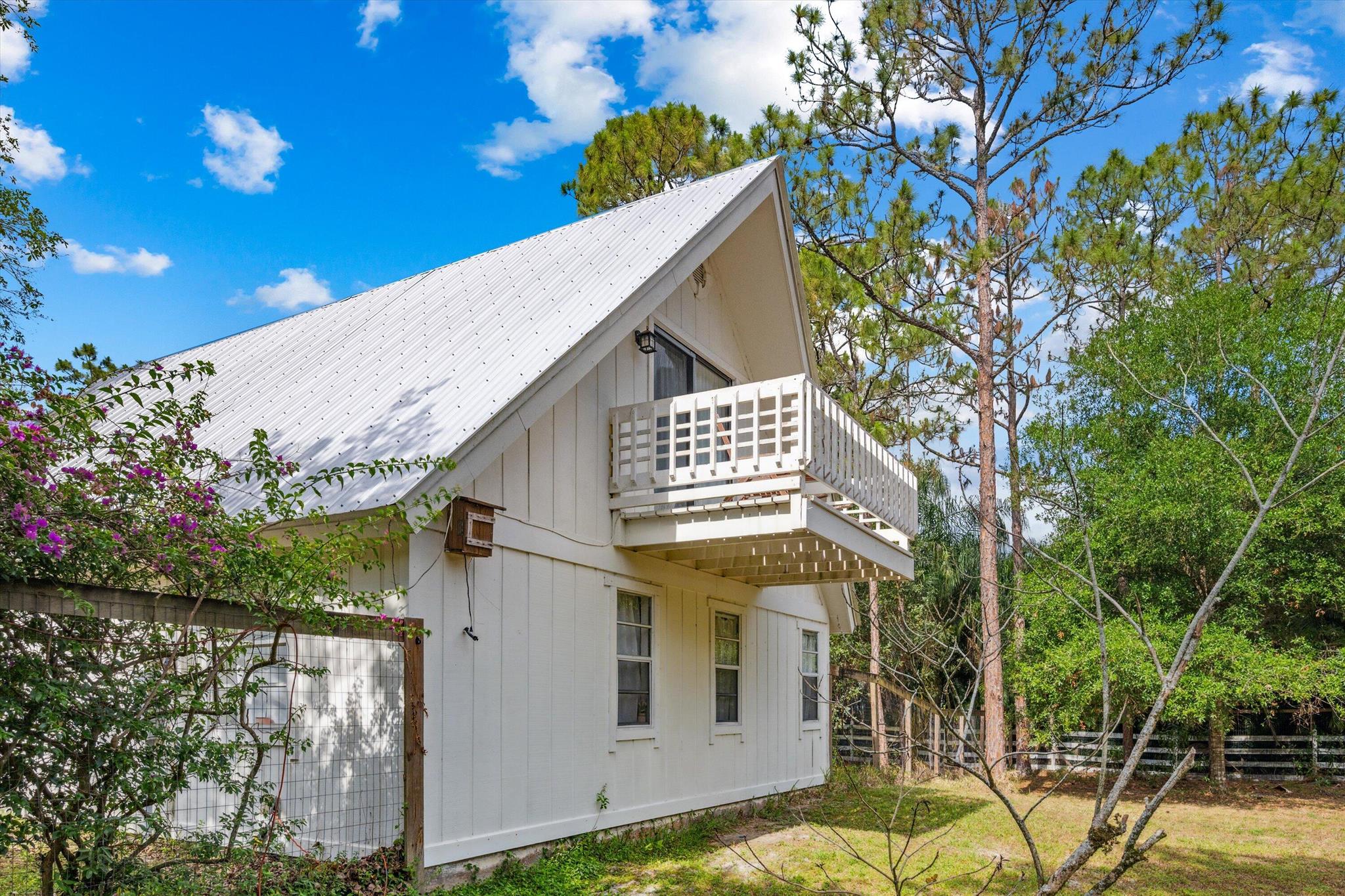 12389 186th Street N