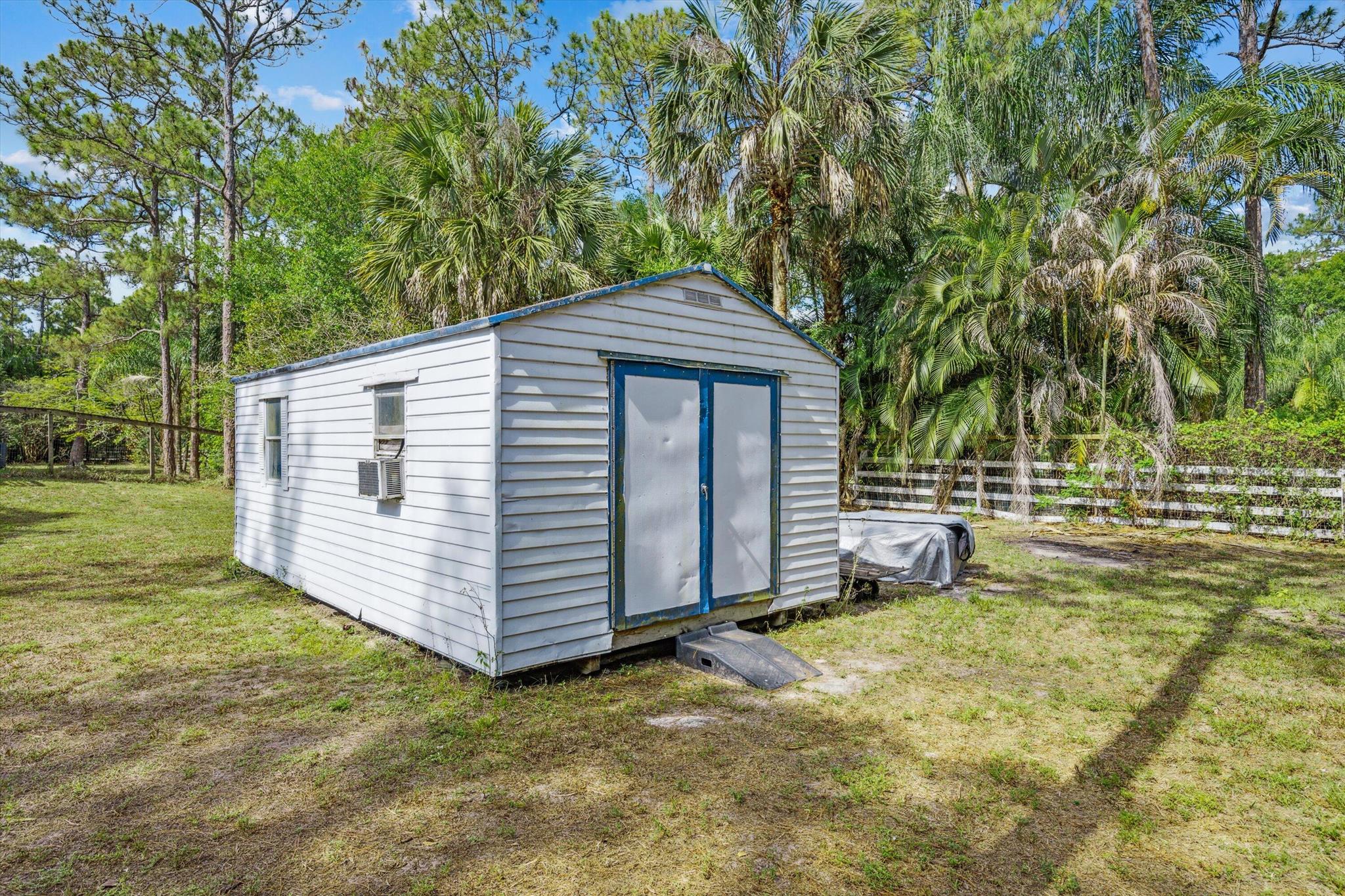 12389 186th Street N