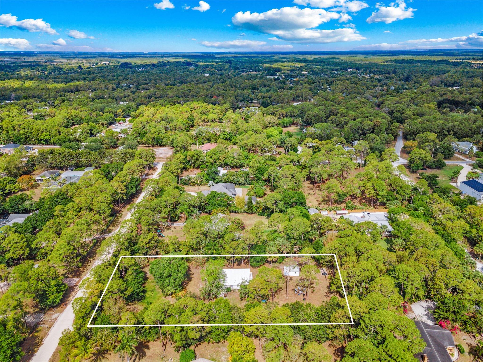 12389 186th Street N