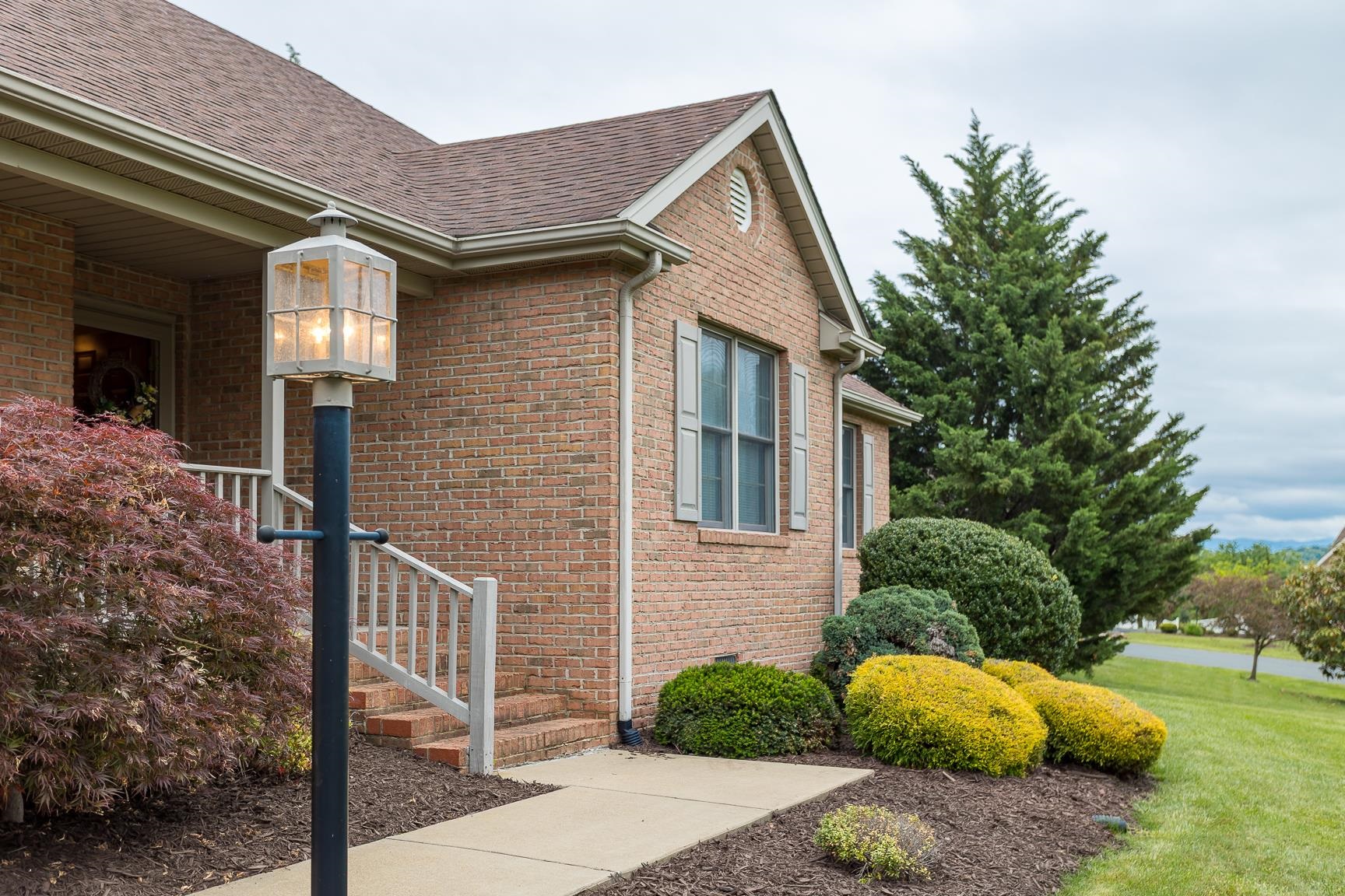 5 Hidden Valley Ct