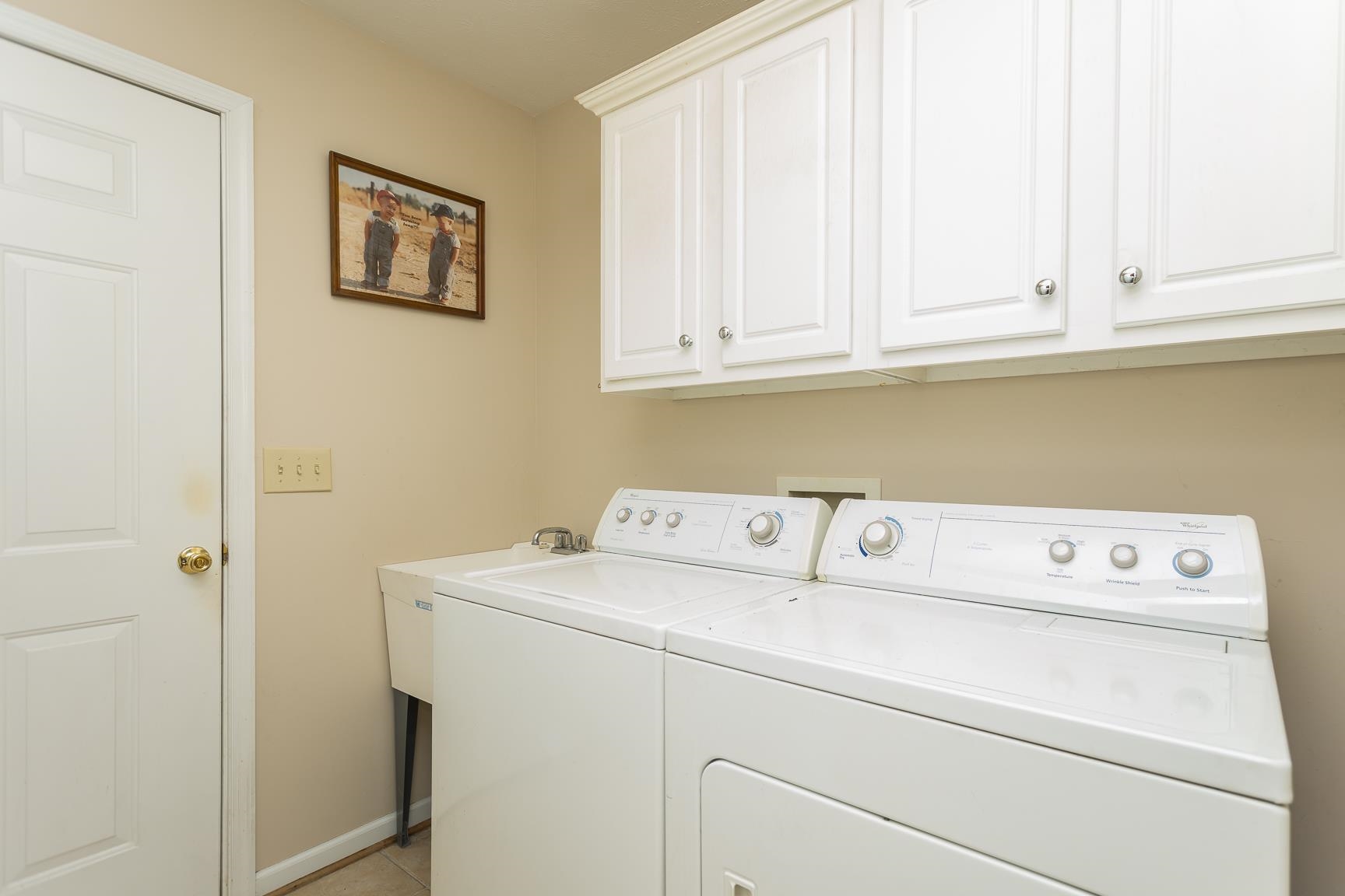 5 Hidden Valley Ct