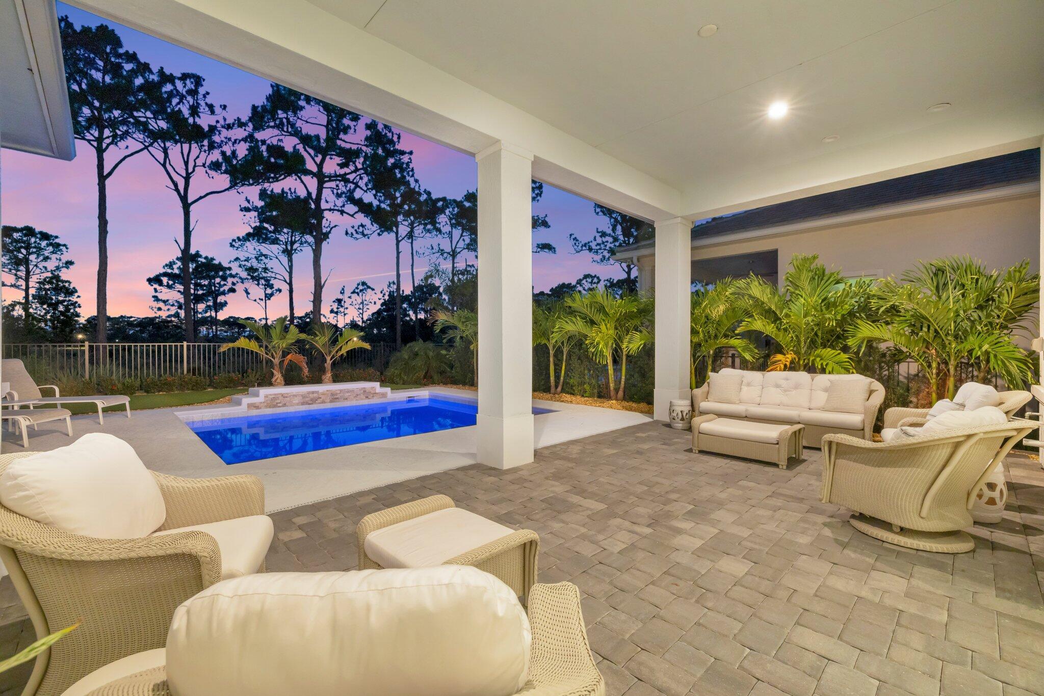 Homes for sale in Port St Lucie, FL | 211 Se Calmo Circle, Port St Lucie, FL 34984 | MLS# R11090262