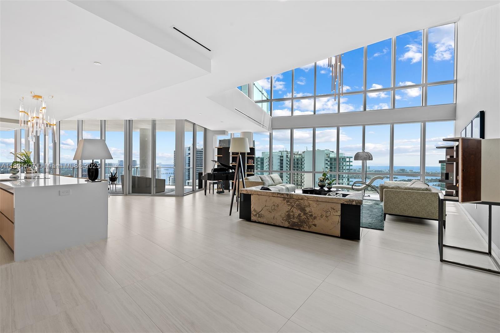 Apartamento en Venta en Miami, FL